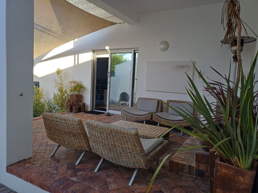 3 Bedroom Property for Sale in Marina Da Gama Western Cape